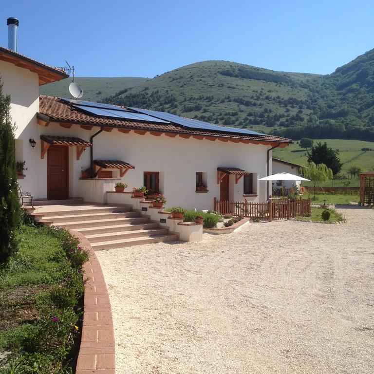 La Collina Di Peppino Bed & Breakfast Trasacco Ngoại thất bức ảnh